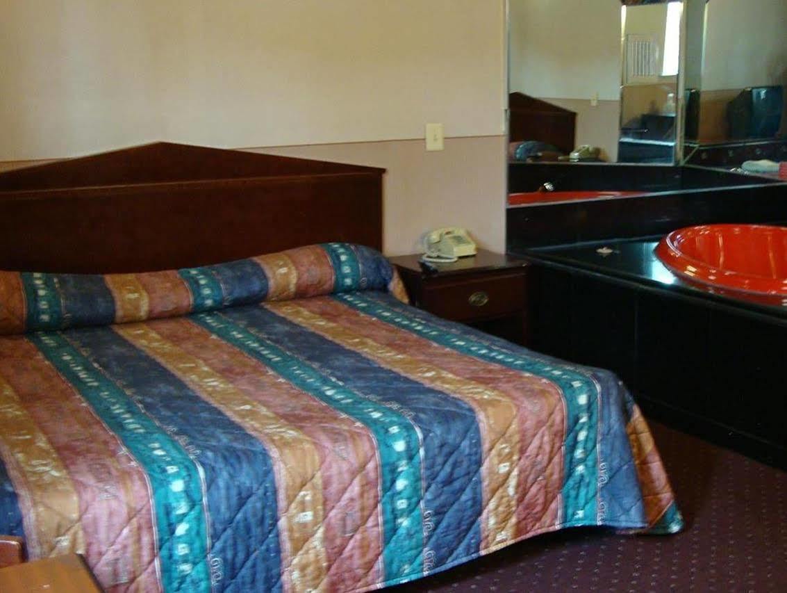 Riviera Motor Inn Brooklyn New York Dış mekan fotoğraf